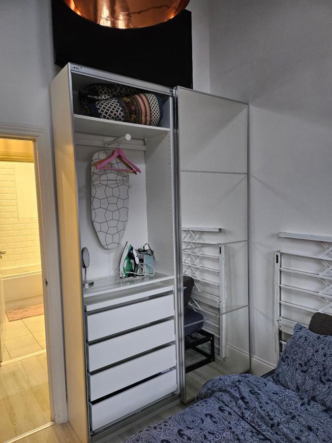 Characteristic Loft Style Apartment Бирмингам Екстериор снимка